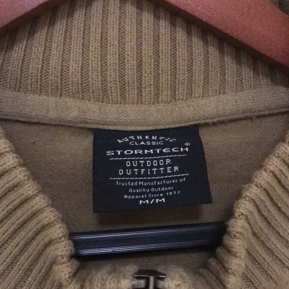 preloved StormTech Bomber Jacket - Picture 4 of 4